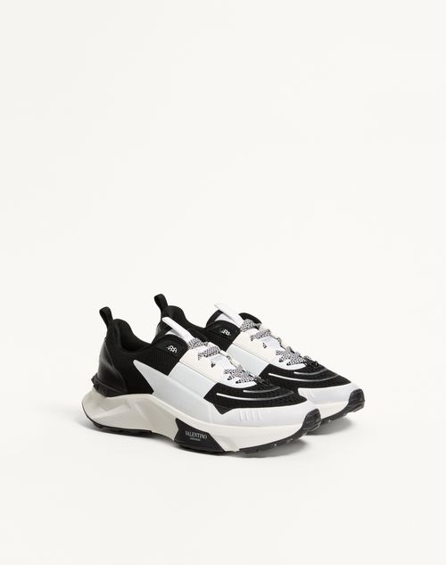VALENTINO ブラック スニーカー ロックスタッズ スニーカー レザー ブラック ヴァレンティノ