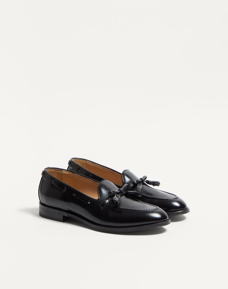 Valentino Garavani Bowshire Loafer In Shiny Calfskin Man Black 40