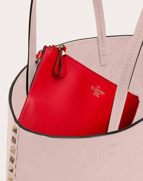 Rockstud Small Leather Shoulder Bag in Red - Valentino Garavani