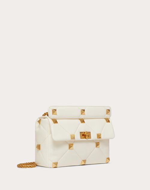 Valentino Garavani - Large Roman Stud The Shoulder Bag In Nappa With Chain - Ivory - Woman - Shoulder Bags