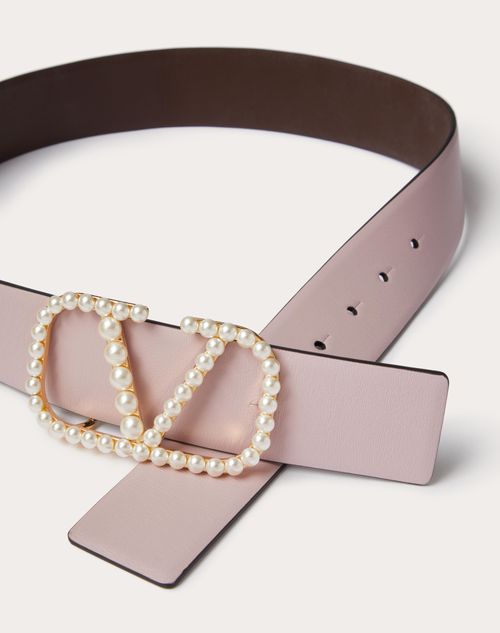Valentino Garavani - Vlogo Signature Reversible Belt In Shiny Calfskin With Pearls 40 Mm - Water Lilac - Woman - Belts