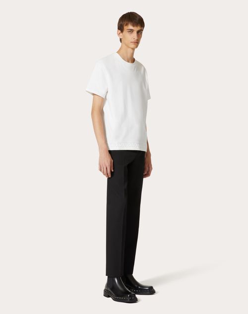 Valentino - Cotton T-shirt With Toile Iconographe Detail - White - Man - Shelf - Mrtw - Pre Ss24 Vdetail Light + Beige Toile + Embroideries + Denim