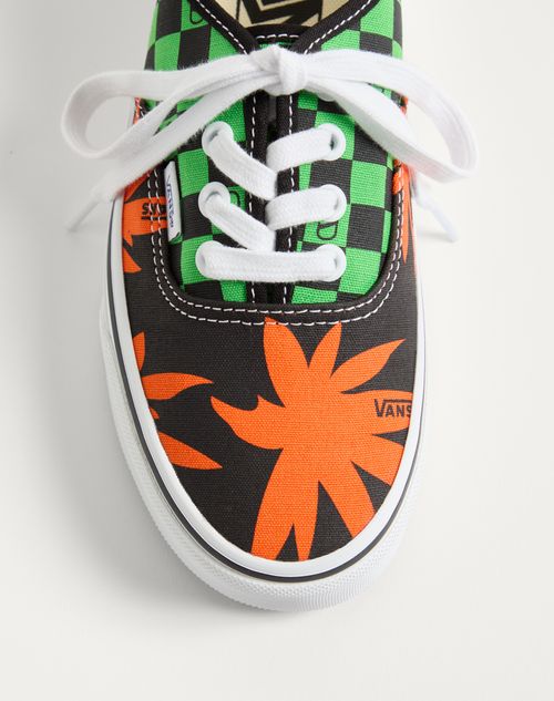 Valentino Garavani - Valentino Garavani And Vans Low-top Fabric Trainer With Vlogo Checkerboard Print And Tropical Leaves Print - Black/red/green - Woman - Sneakers