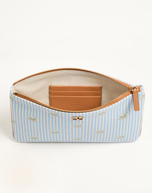 Valentino Garavani - Valentino Garavani Vlogo Signature Pouch In Grainy Calfskin With Le Chat De La Maison Print - Azure/ivory - Man - Clutches And Pouches