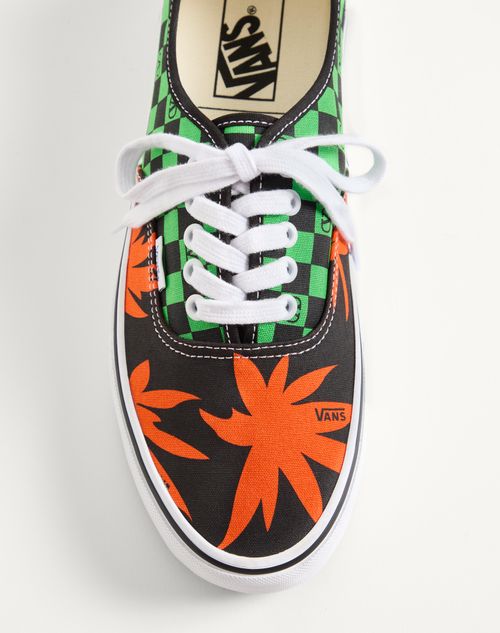 Valentino Garavani - Valentino Garavani And Vans Low-top Fabric Trainer With Vlogo Checkerboard Print And Tropical Leaves Print - Black/red/green - Man - Sneakers