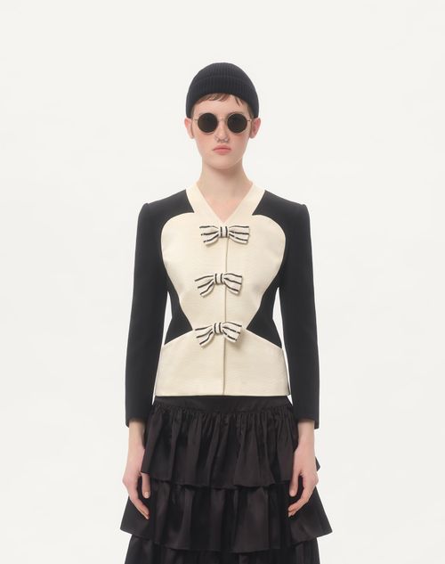  - Black/soft Beige