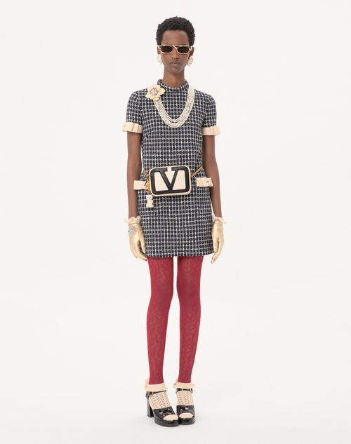 Valentino Garavani - Valentino Garavani Viva Superstar Nappa Belt Bag - Butter/black - Woman - Belt Bags