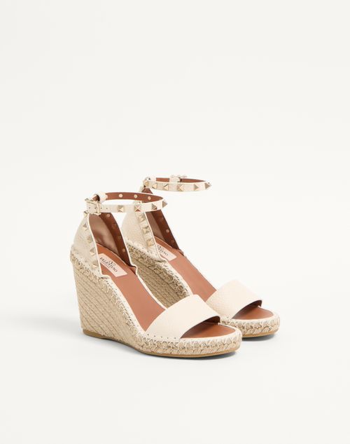 Valentino Garavani - Double Rockstud Grainy Calfskin Wedge Sandal 105 Mm - Ivory - Woman - Espadrilles And Wedges