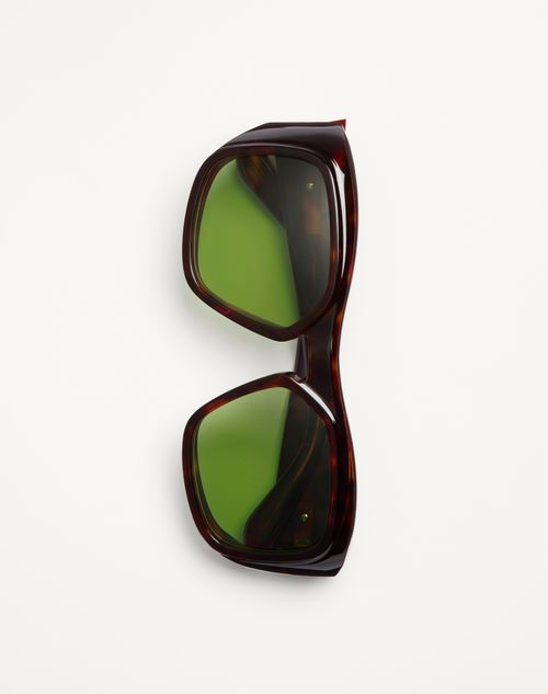  - Brown/green