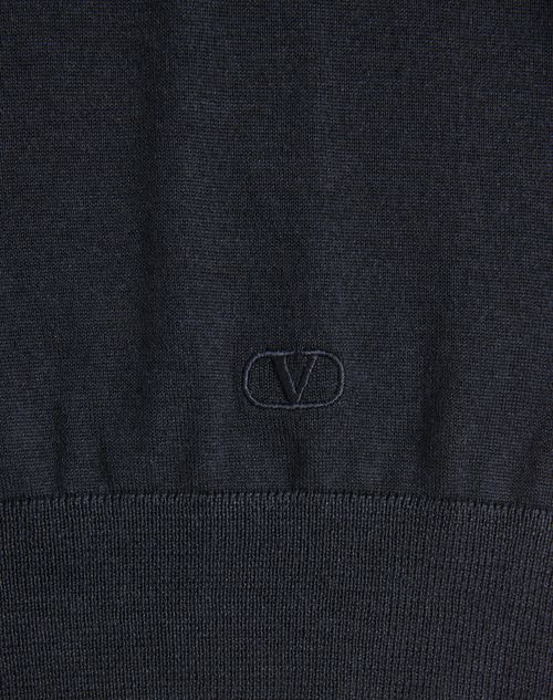  - Navy