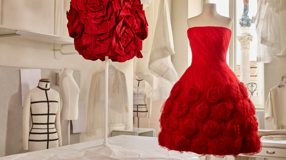 Valentino Online Boutique the Maison Valentino official site