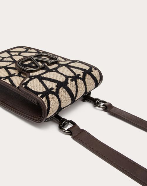 - Beige/black