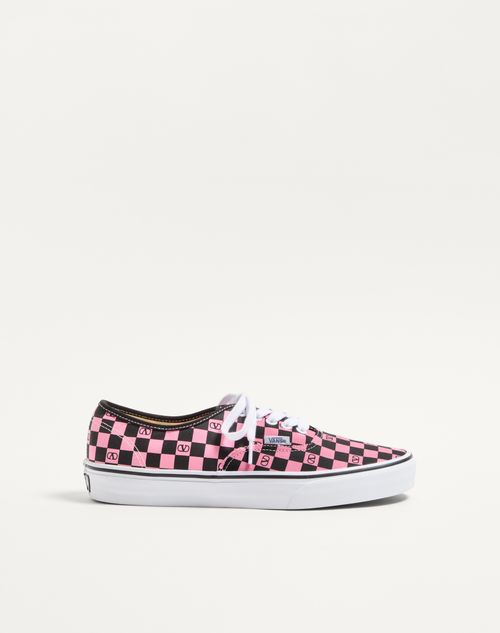 Valentino Garavani - Valentino Garavani And Vans Low-top Trainer In Fabric With Vlogo Checkerboard Print - Pink Orchid/black - Man - Shelf - M Shoes - Vans