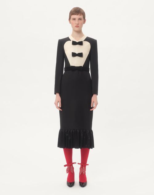  - Black/soft Beige