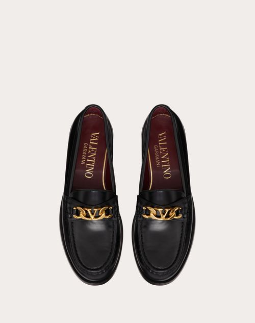 Vlogo Chain Calfskin Loafer for Woman in Black | Valentino US