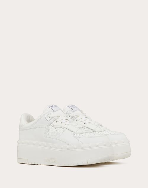 Valentino Garavani - Freedots Xl Calfskin Trainer - White - Woman - Trainers