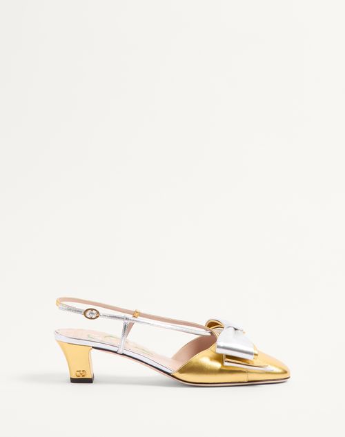 Valentino Garavani - Décolleté Slingback Bowow In Nappa Laminata 45mm - Oro/silver - Donna - Décolleté