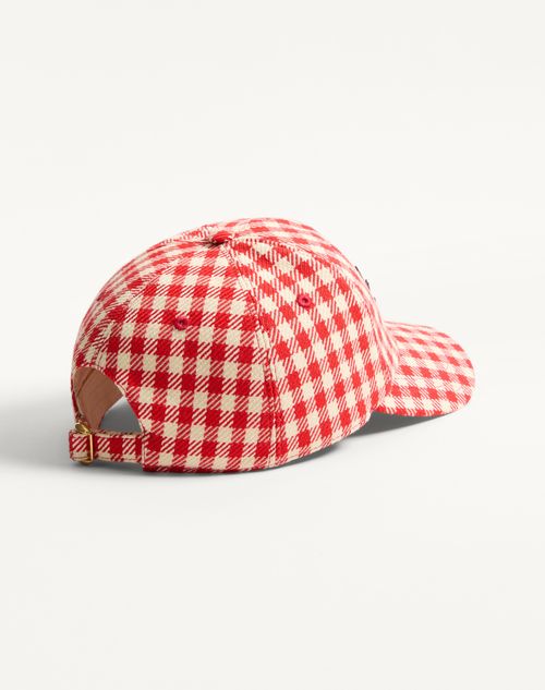  - Red/ivory