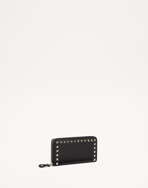 Rockstud Grainy Calfskin Zippered Wallet for Woman in Black