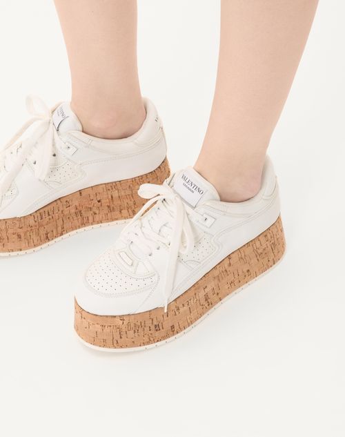 Valentino Garavani - Freedots Xl Calfskin And Cork Sneaker - White - Woman - Shelf - W Shoes - Sneakers