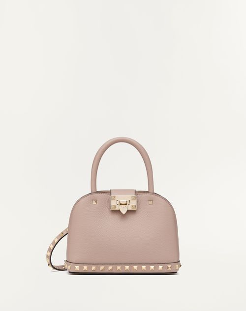 Valentino Garavani - Bolso Pequeño Valentino Garavani Rockstud De Cuero De Becerro Graneado - Poudre - Mujer - Rockstud - Bags