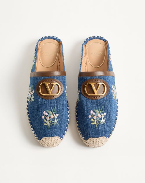 Valentino Garavani - Vlogo Signature Mule In Denim With Floral Embroidery 25mm - Denim - Woman - Espadrilles And Wedges