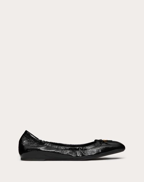 Valentino Garavani - Vlogo Signature Patent Leather Ballerina - Black - Woman - Shelf - W Shoes - Ballerinas