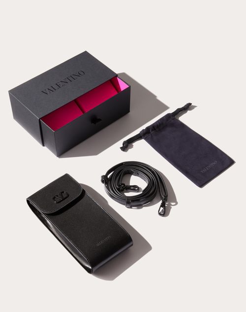 Valentino frames online