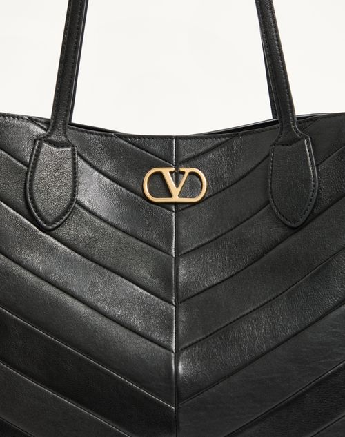 Valentino Garavani - Valentino Garavani Jean Medium Shopping Bag In Nappa With Chevron Motif - Black - Woman - Totes