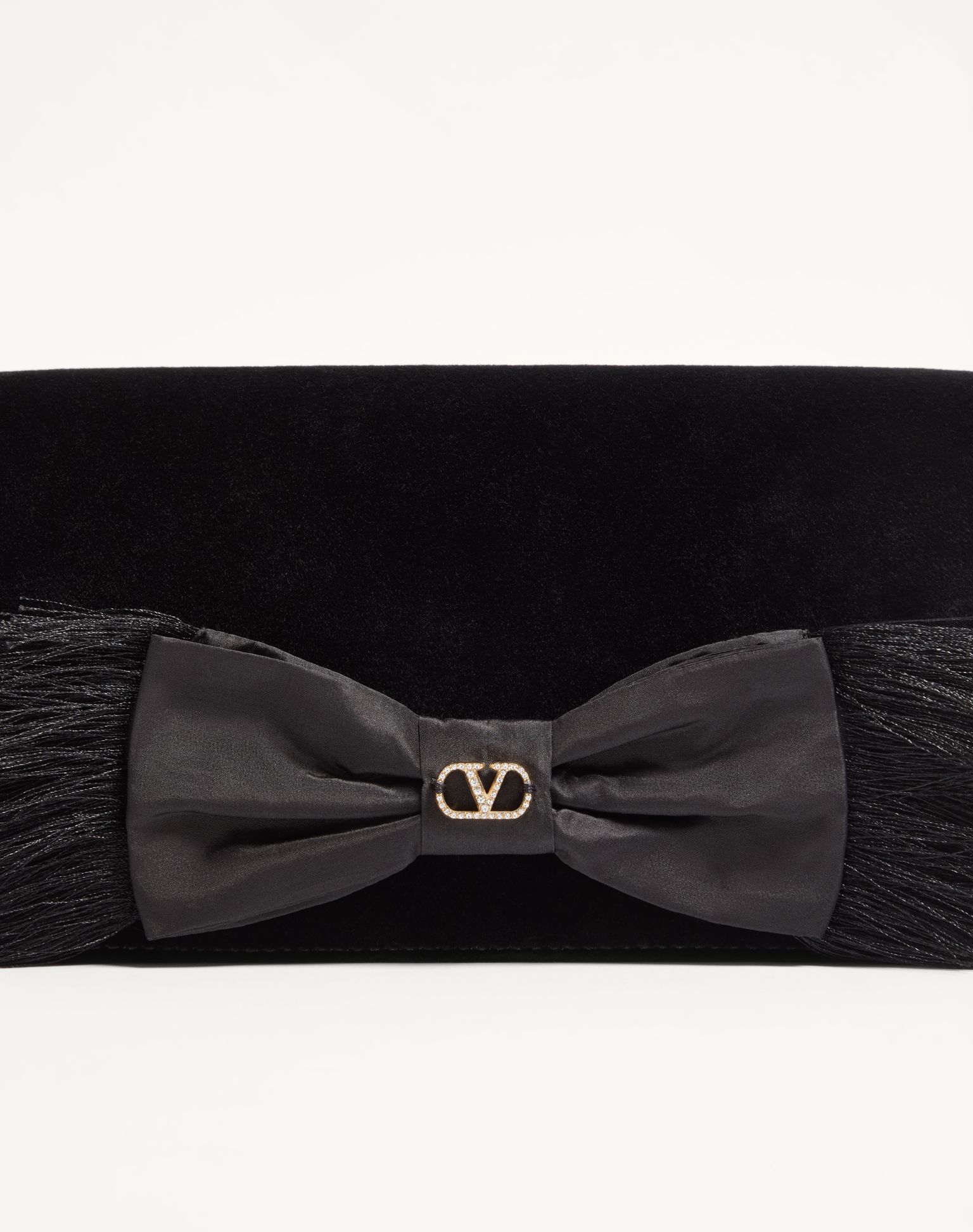 발렌티노 브이로고 시그니처 미니 벨벳 숄더백 8W2P0AY4TPV_EDM