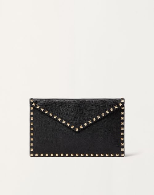 Valentino Garavani - Bolso Tipo Sobre Rockstud De Piel De Becerro Granulada - Negro - Mujer - Bolso De Mano