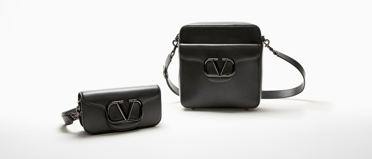 Valentino black leather bag clearance