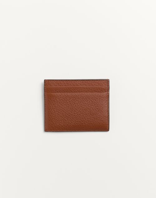  - Saddle Brown
