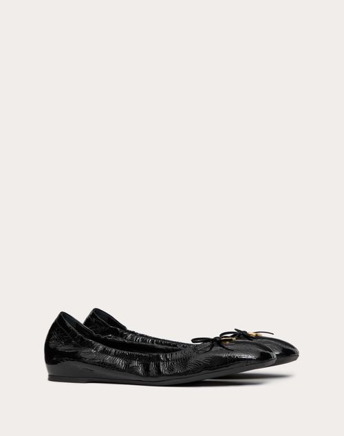 Valentino Garavani - Vlogo Signature Patent Leather Ballerina - Black - Woman - Shelf - W Shoes - Ballerinas