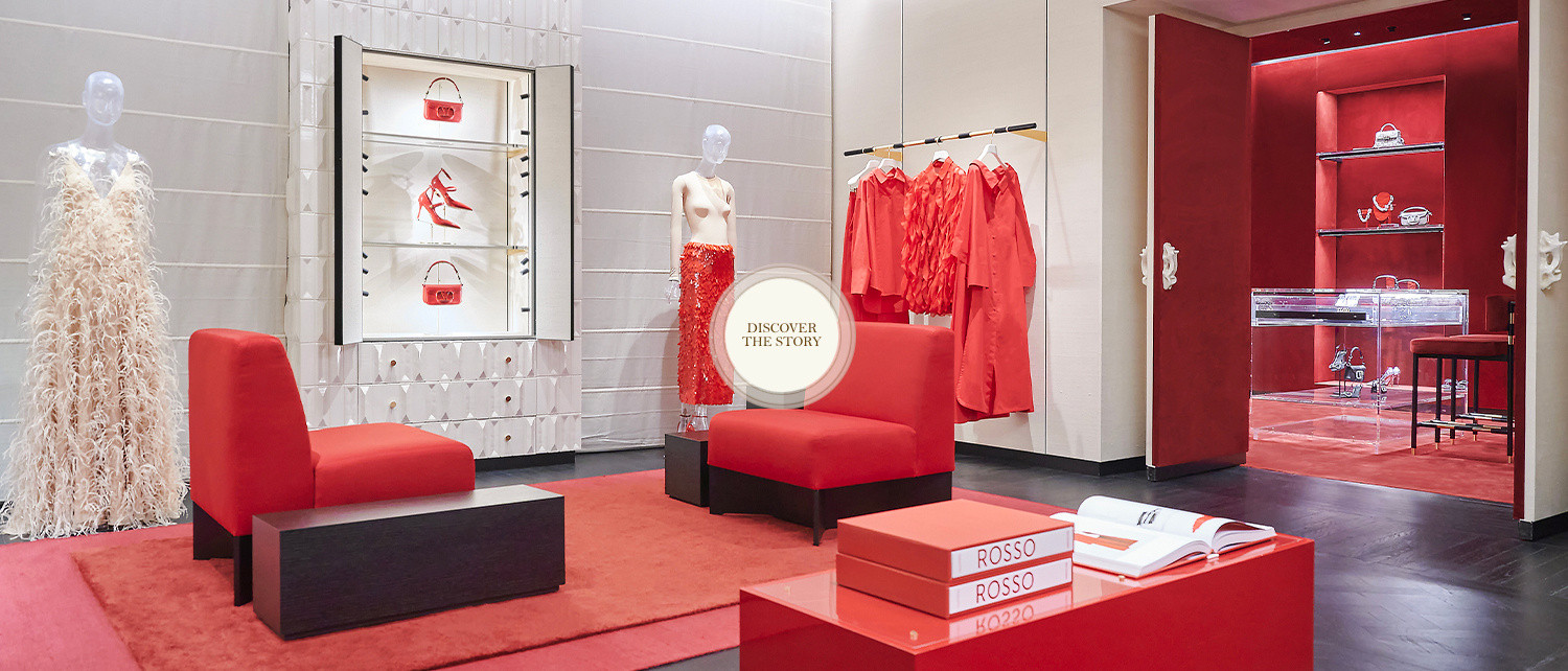 Maison Valentino new concept store in Paris