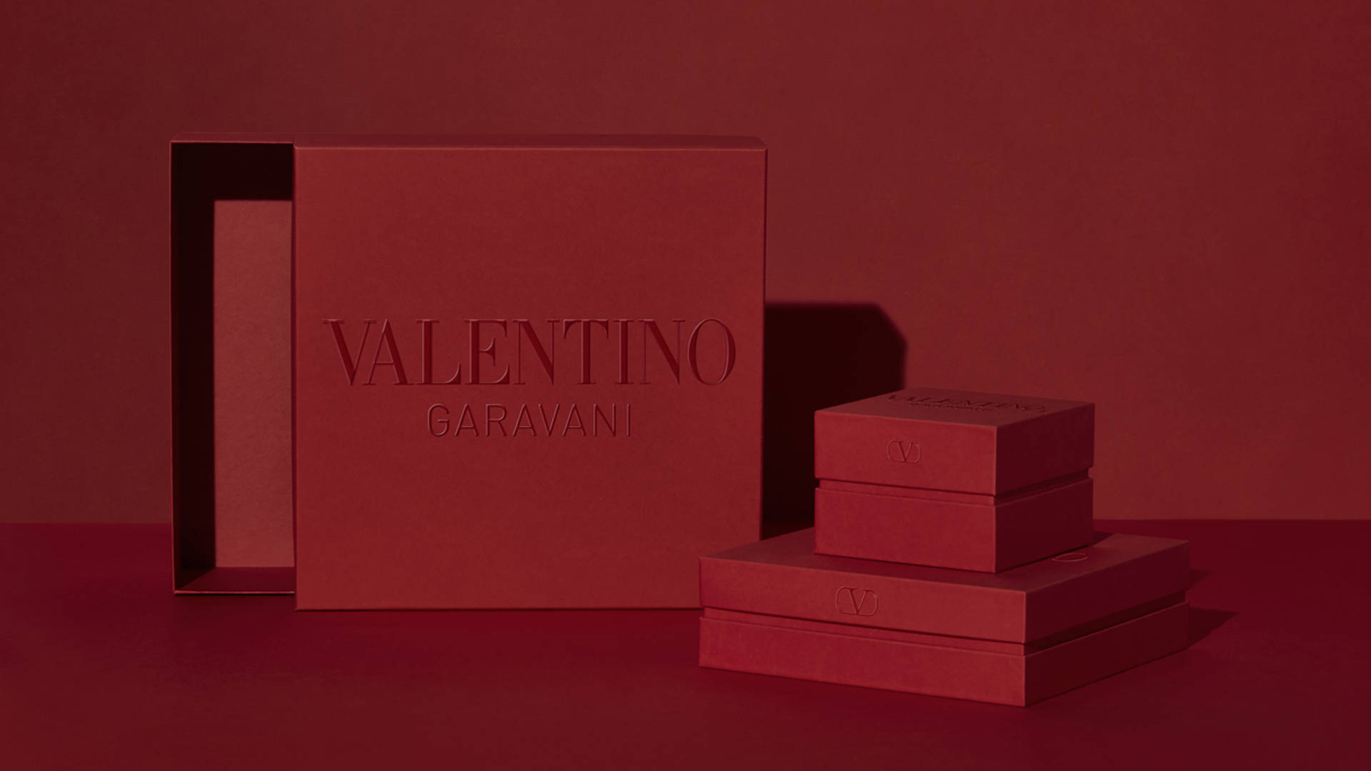 Valentino Garavani Empty Shoe Box W/tissue /dust Bags/card