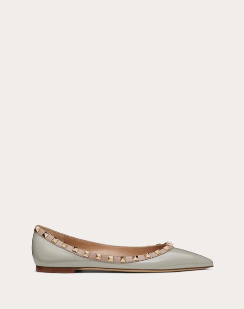 Patent Rockstud Ballet Flat for Woman in Black/poudre | Valentino US