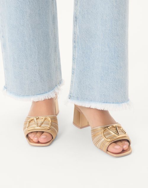 Valentino Garavani - Sandalo Slide Vlogo Signature Metallizzato Con Ricamo Cornely 60mm - Oro - Donna - Sandali