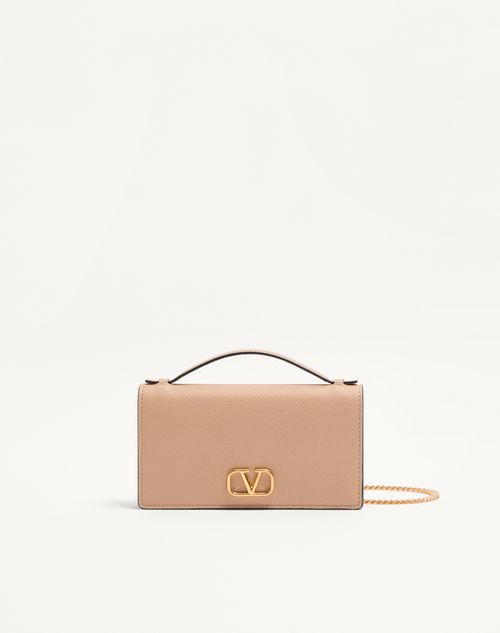 Valentino Garavani - Vlogo Signature Grainy Calfskin Wallet With Chain - Rose Sand - Woman - Wallets & Cardcases - Accessories