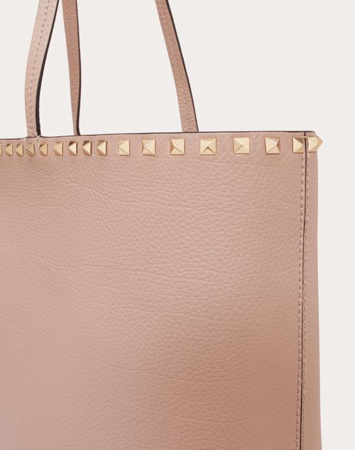 Rockstud Small Leather Shoulder Bag in Beige - Valentino Garavani