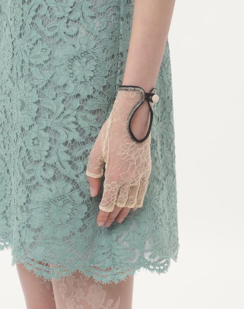 Valentino Garavani - Vlogo Signature Biker Gloves In Lace And Leather - Butter - Woman - Hats And Gloves