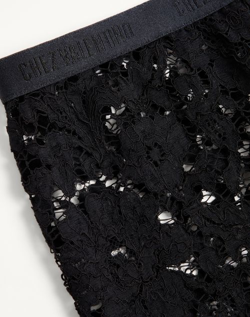 Valentino - Lace Leggings With Feathers - Black - Woman - Trousers And Shorts