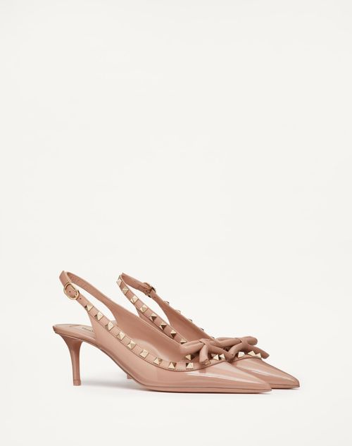 Valentino Garavani - Zapato Rockstud De Charol Con Correa Trasera, Moño Y Tacón De 60 mm - Rose Cannelle - Mujer - Salones