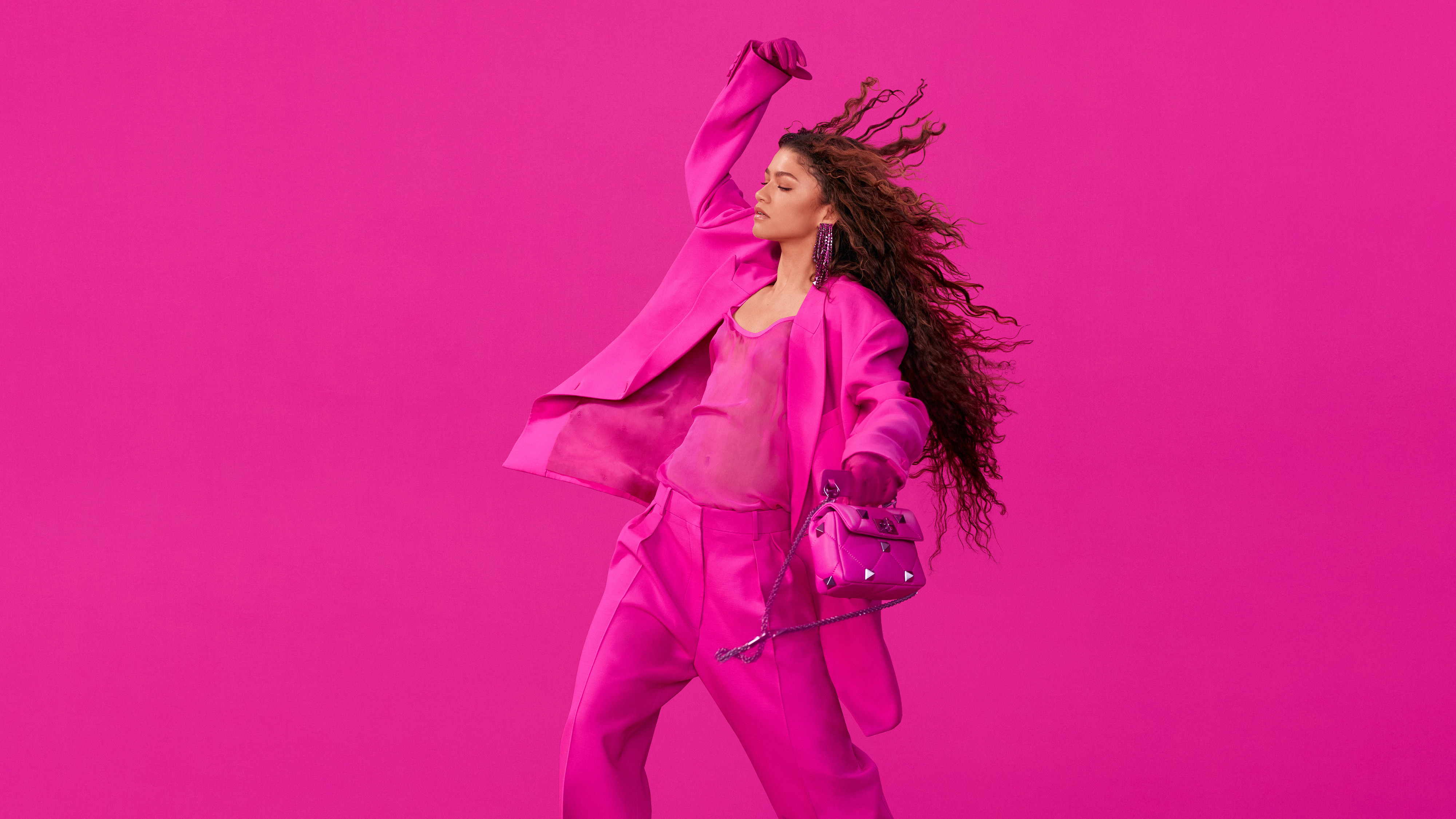 VALENTINO_Zendaya_PINKPP_FW22-23_1920x1080