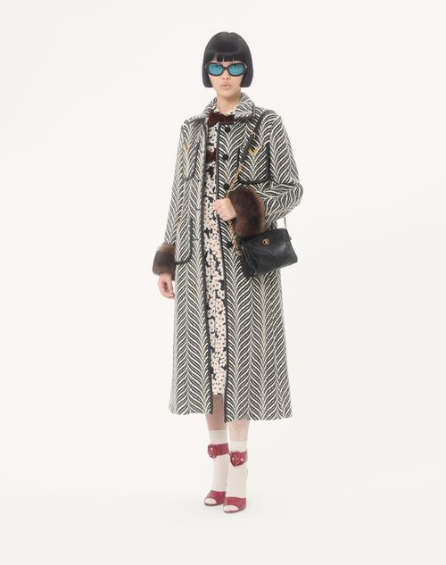 Valentino Garavani - Valentino Garavani Panthea Small Shoulder Bag In Nappa Leather With A Chevron Pattern - Black - Woman - Shoulder Bags