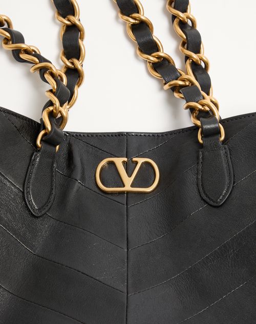 Valentino Garavani - Valentino Garavani Laseine Small Shopping Bag In Chevron-patterned Nappa Leather - Black - Woman - Totes