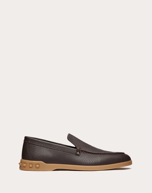 Valentino Garavani - Chaussures À Enfiler Leisure Flows En Cuir De Veau Grainé - Ébène - Homme - Loafers & Oxford