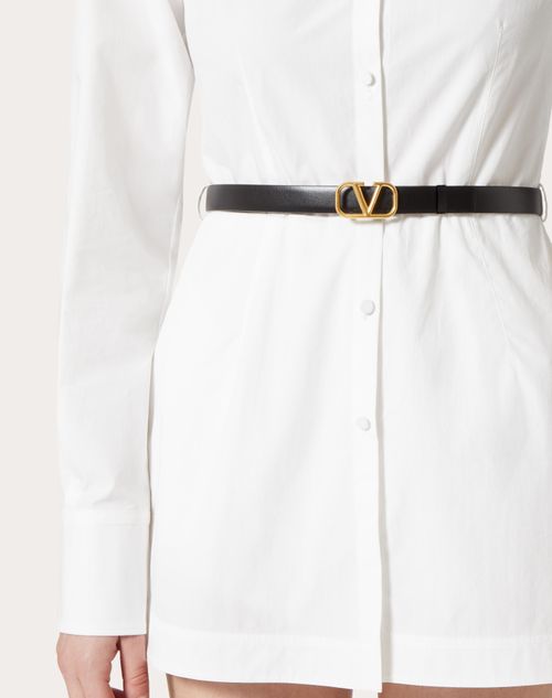 V Logo Signature 20 Reversible Leather Belt in White - Valentino