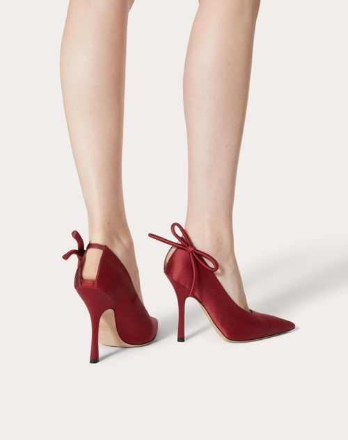 VALENTINO GARAVANI Nite-Out 110 bow-detailed cutout satin pumps