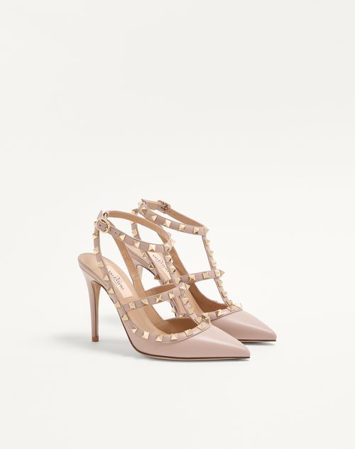 Valentino Garavani ロックスタッズ ポインテッドトゥ パンプス ポインテッドトゥ パンプス レザー ブラック ロックスタッズ